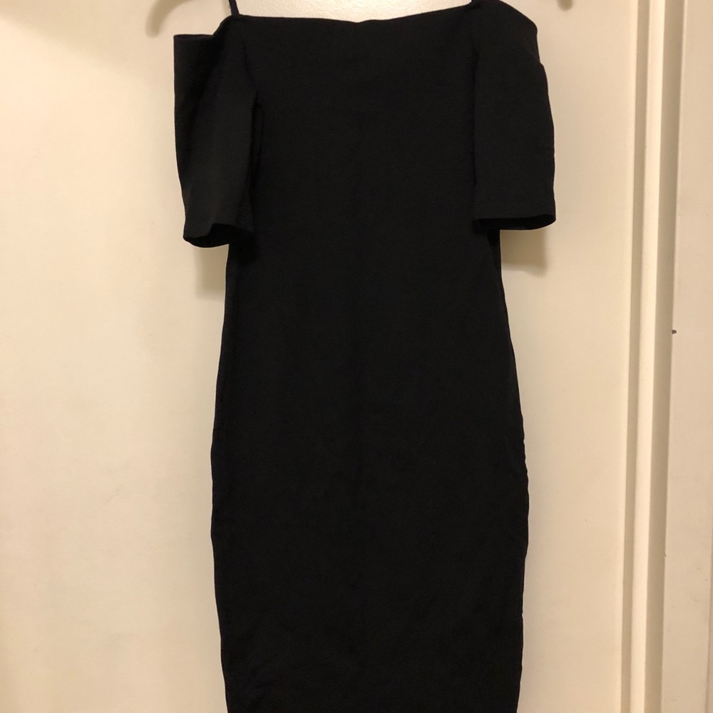 Off the Shoulder short sleeve Black Dress